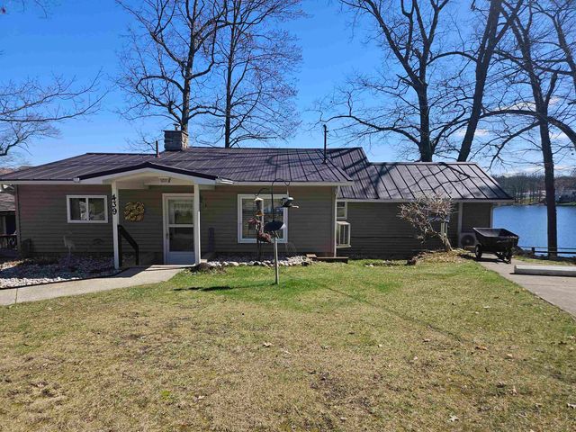 439 S Lake Street, Harrison, MI 48625