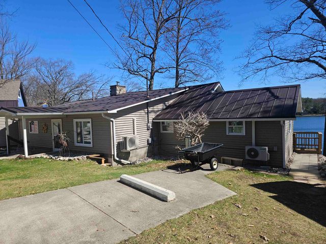 439 S Lake Street, Harrison, MI 48625