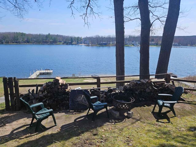 439 S Lake Street, Harrison, MI 48625