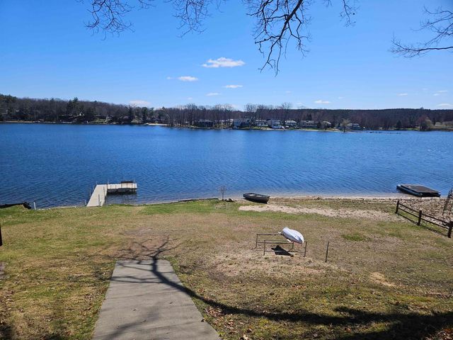 439 S Lake Street, Harrison, MI 48625