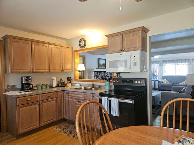439 S Lake Street, Harrison, MI 48625