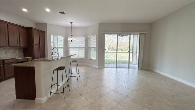 1951 Grey Falcon Circle SW, Vero Beach, FL 32962
