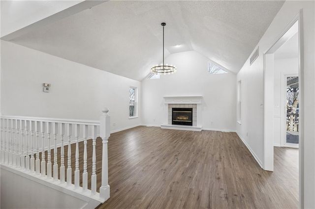 204 W 1st Street, Garden City, MO 64747