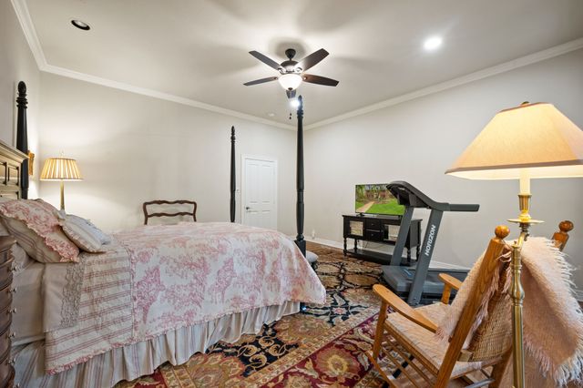 3833 Montecito Drive, Denton, TX 76205