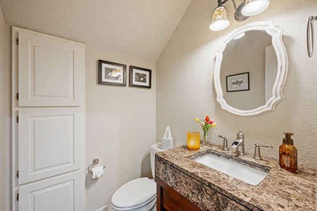 3833 Montecito Drive, Denton, TX 76205