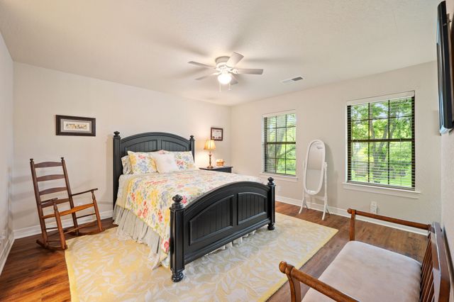 3833 Montecito Drive, Denton, TX 76205