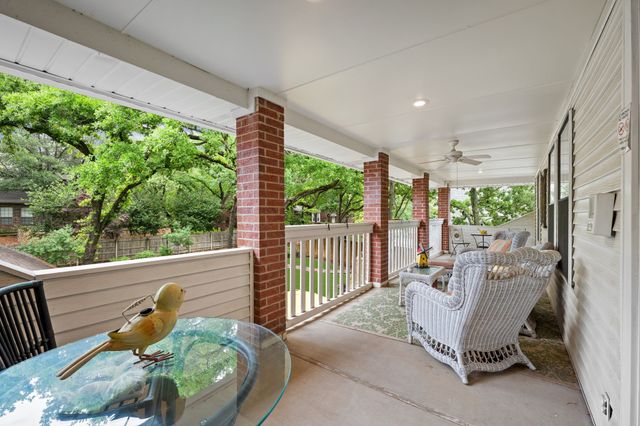 3833 Montecito Drive, Denton, TX 76205