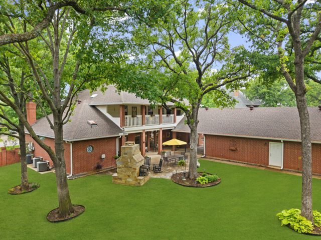 3833 Montecito Drive, Denton, TX 76205