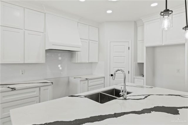 12713 37th Lane, Mcallen, TX 78504