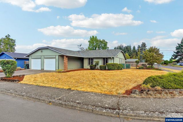 3891 Doloris Ct NE, Salem, OR 97305