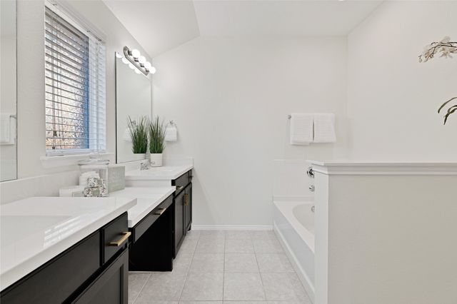 1708 Settlement Way, Aubrey, TX 76227
