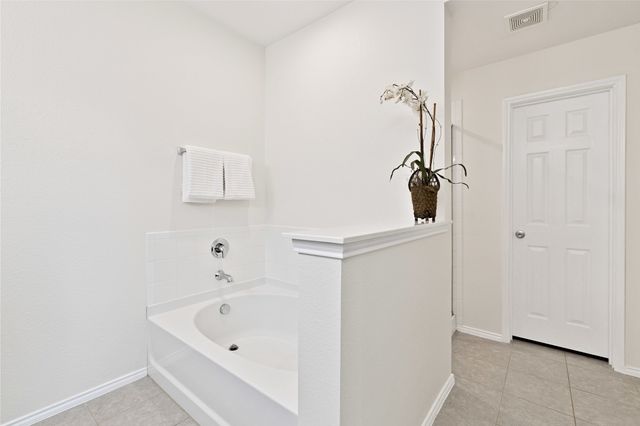 1708 Settlement Way, Aubrey, TX 76227