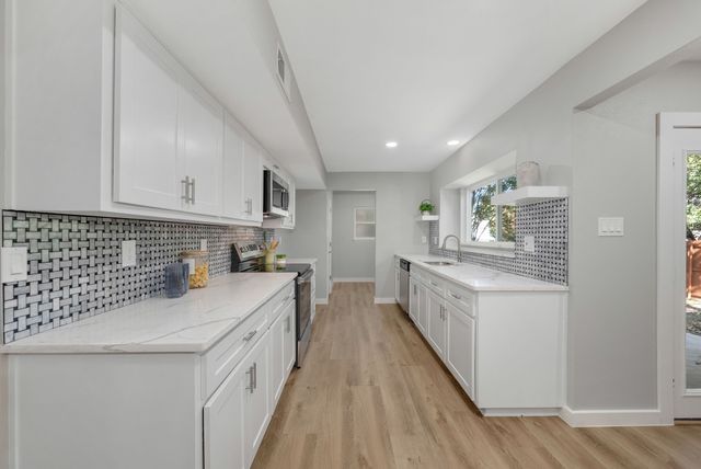 4213 Huckleberry Drive, Fort Worth, TX 76137