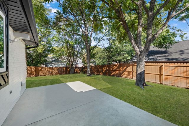 4213 Huckleberry Drive, Fort Worth, TX 76137