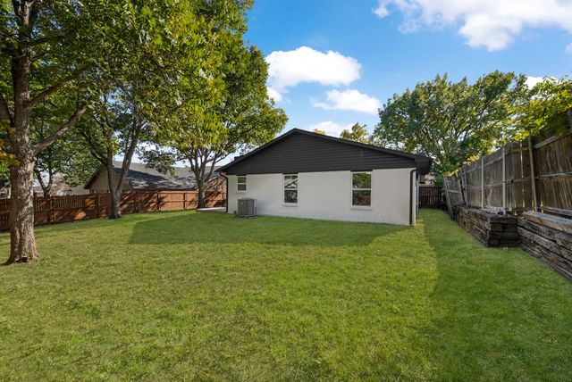 4213 Huckleberry Drive, Fort Worth, TX 76137