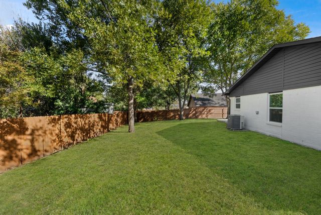 4213 Huckleberry Drive, Fort Worth, TX 76137
