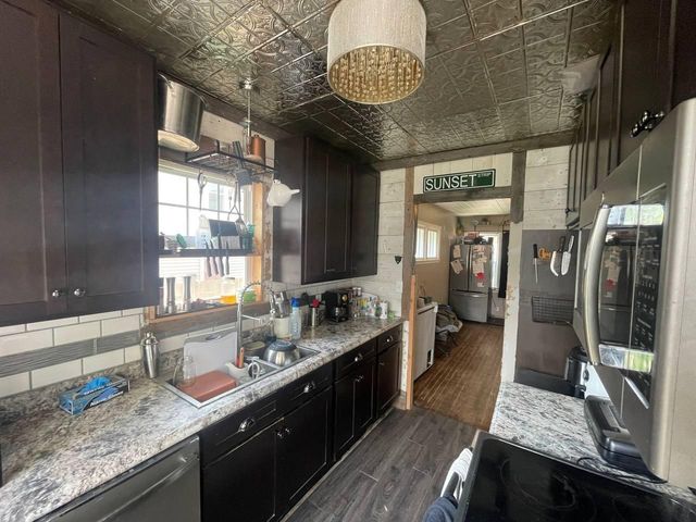 1205 3RD Avenue S, Moorhead, MN 56560