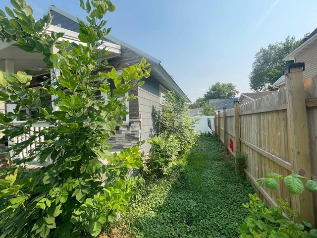 1205 3RD Avenue S, Moorhead, MN 56560