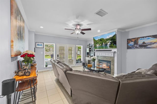 910 Apollo Street, New Caney, TX 77357