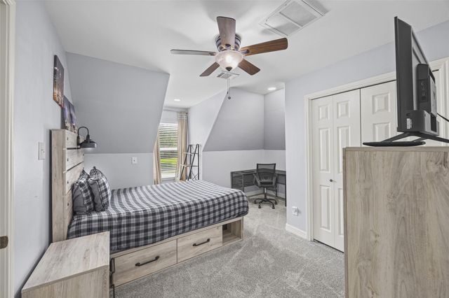 910 Apollo Street, New Caney, TX 77357