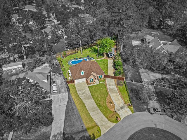 910 Apollo Street, New Caney, TX 77357