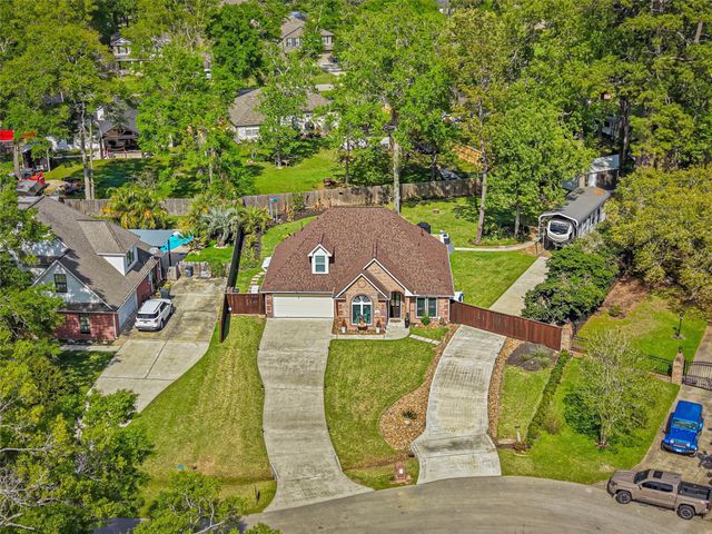 910 Apollo Street, New Caney, TX 77357