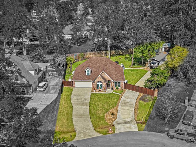 910 Apollo Street, New Caney, TX 77357