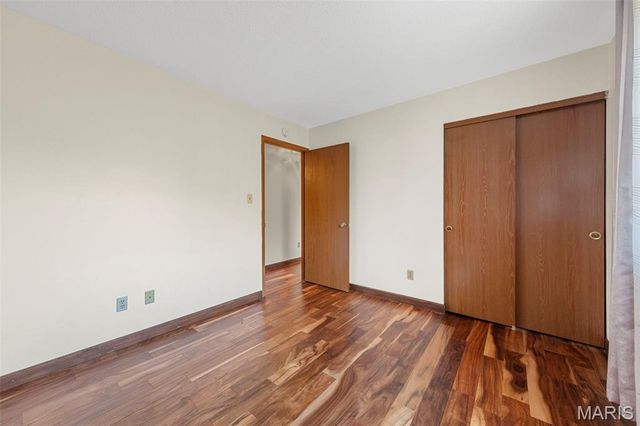 13112 Royal Pines Drive, St Louis, MO 63146