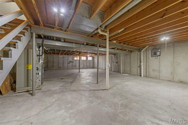 13112 Royal Pines Drive, St Louis, MO 63146