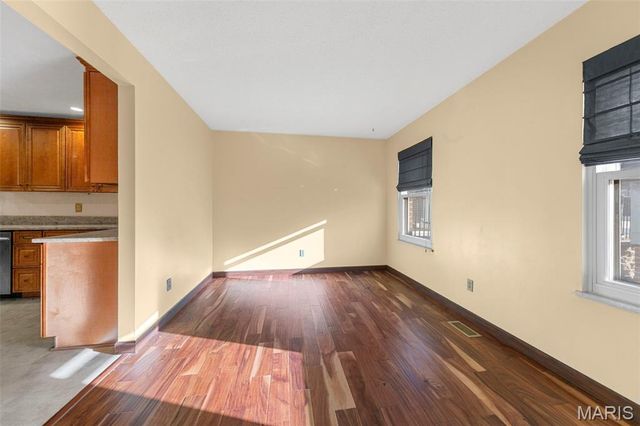 13112 Royal Pines Drive, St Louis, MO 63146