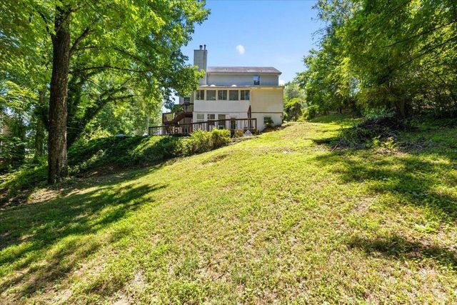 421 Golden Oaks Drive, Hixson, TN 37343