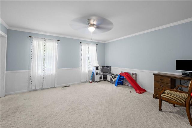 421 Golden Oaks Drive, Hixson, TN 37343