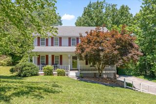 421 Golden Oaks Drive, Hixson, TN 37343