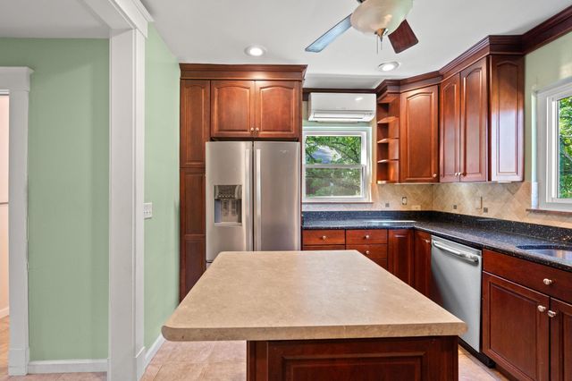 5 S Shaw Lane, Fort Thomas, KY 41075