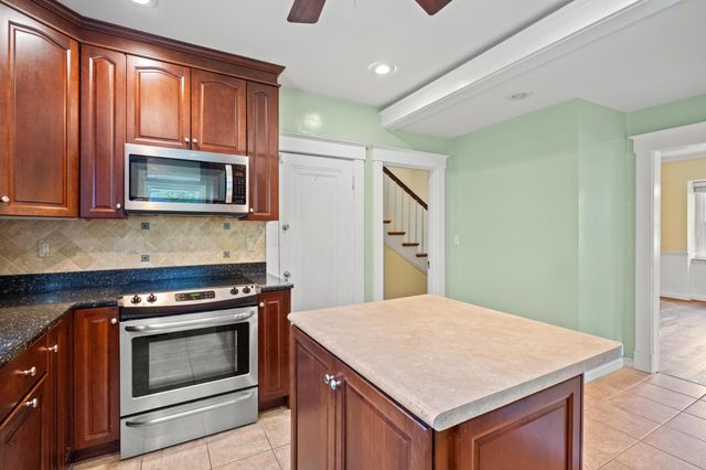 5 S Shaw Lane, Fort Thomas, KY 41075