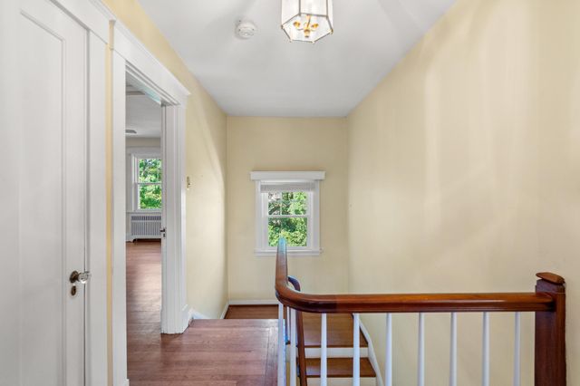 5 S Shaw Lane, Fort Thomas, KY 41075