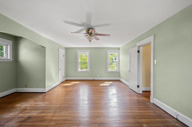 5 S Shaw Lane, Fort Thomas, KY 41075