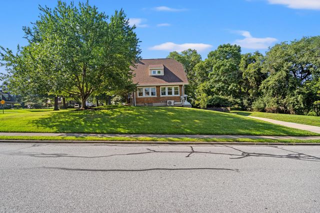 5 S Shaw Lane, Fort Thomas, KY 41075