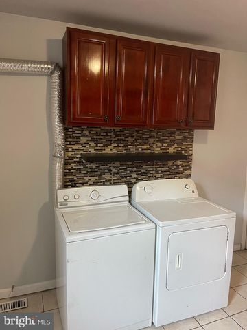 1810 N CHAPEL ST, Baltimore, MD 21213