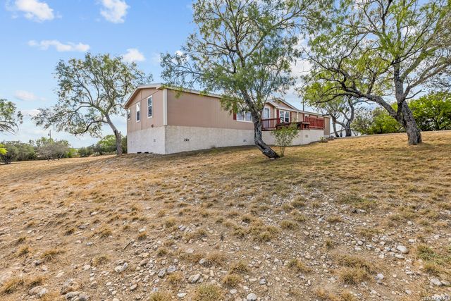 157 County Road 5635, Castroville, TX 78009
