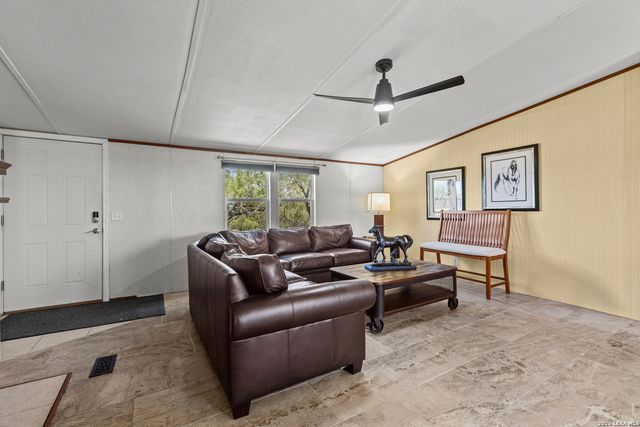 157 County Road 5635, Castroville, TX 78009