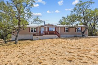 157 County Road 5635, Castroville, TX 78009
