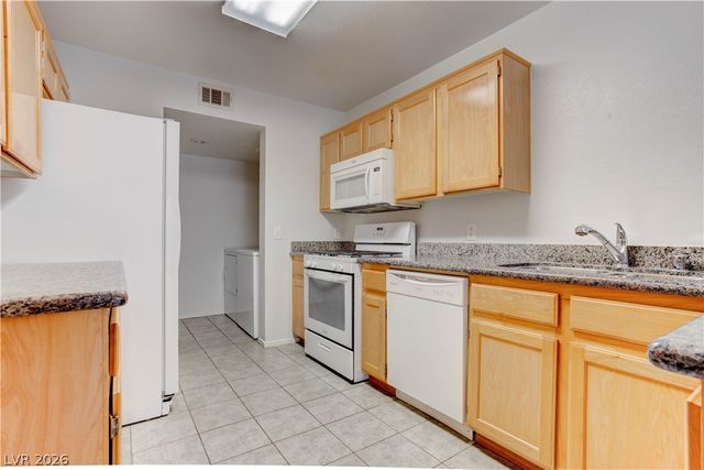 690 Ambling Gait Avenue, Henderson, NV 89015