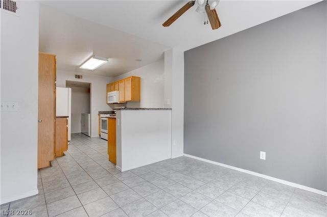 690 Ambling Gait Avenue, Henderson, NV 89015
