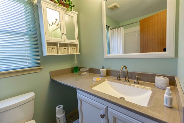1285 Centennial Drive, Ontario, NY 14519