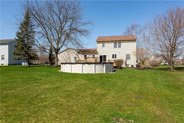 1285 Centennial Drive, Ontario, NY 14519