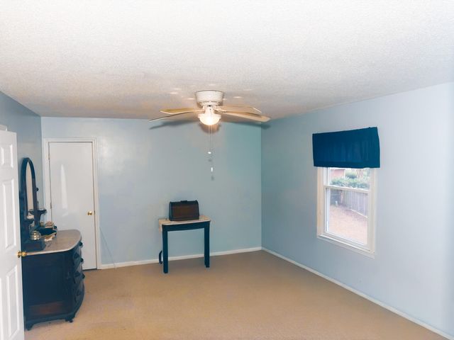 108 Sandtrap Road, Summerville, SC 29483