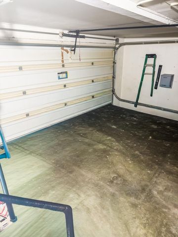 108 Sandtrap Road, Summerville, SC 29483