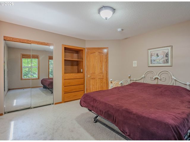 10800 Nw 13TH Pl, Vancouver, WA 98685