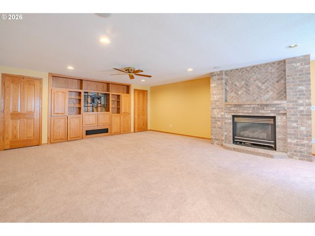 10800 Nw 13TH Pl, Vancouver, WA 98685